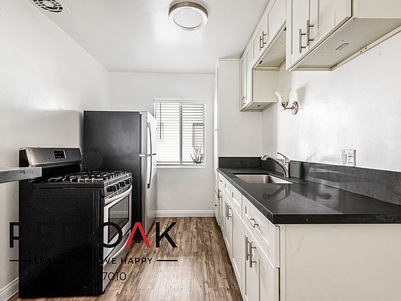 2nd image of 630 3/4 N Cerritos Ave #112