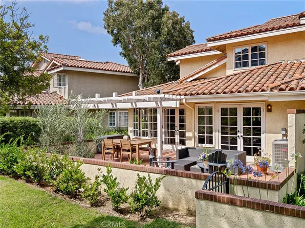 16 Sausalito Cir W, Manhattan Beach, CA 90266