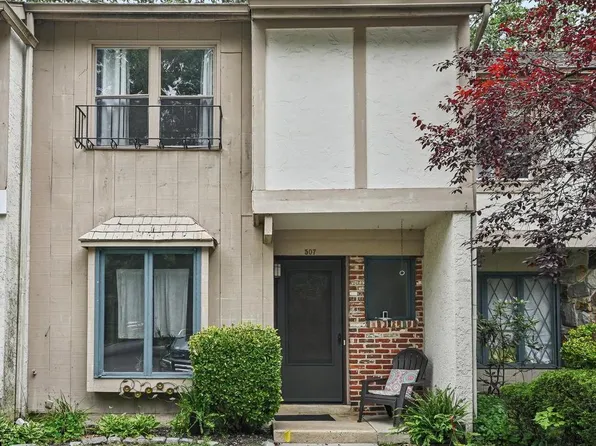 507 Jaeger Ct, Sicklerville, NJ 08081