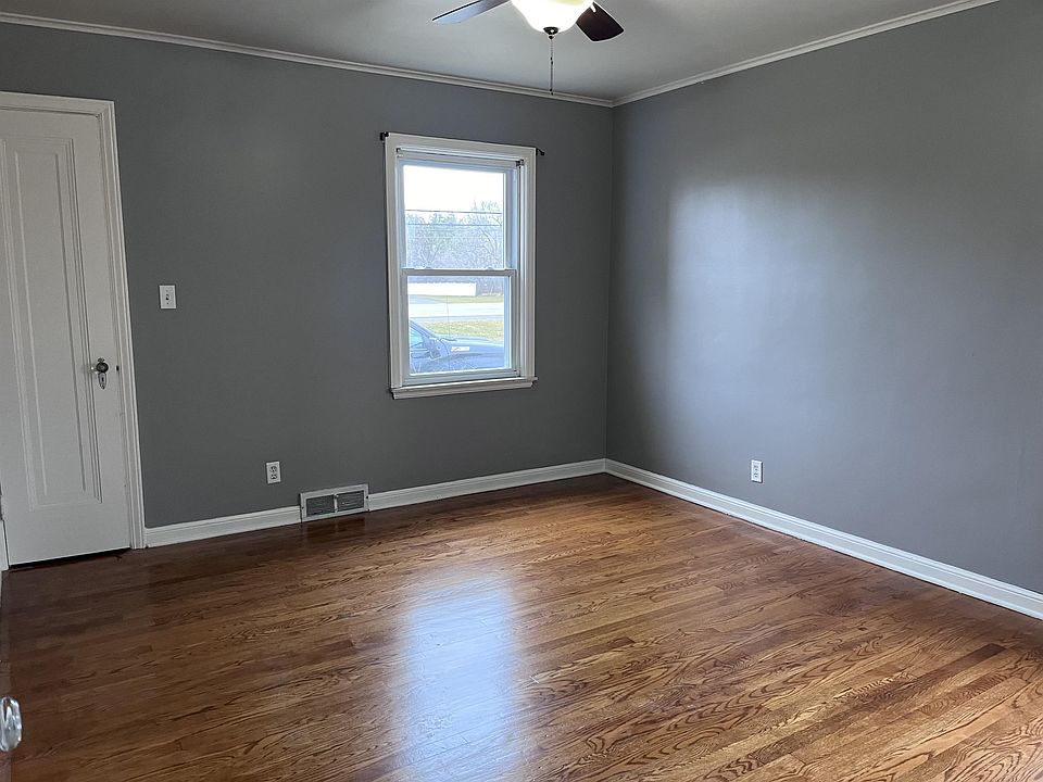 6331 Corunna Rd 1, Flint, MI 48532 Zillow