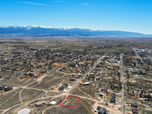 120 W 500 N, Moroni, UT 84646