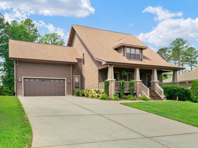 111 Streamside Dr, Sanford, NC, 27330