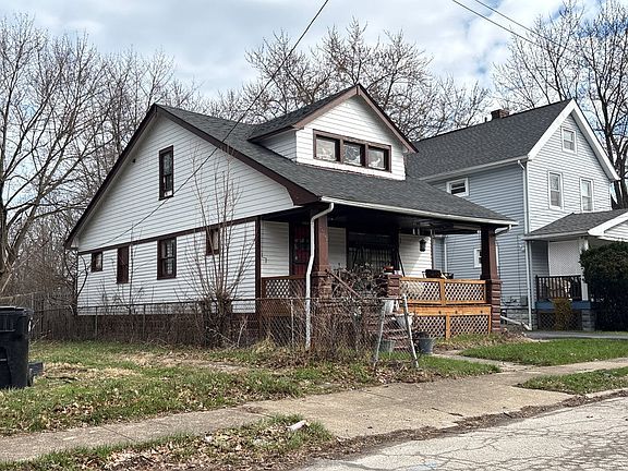 3rd image of 11313 Cotes Ave