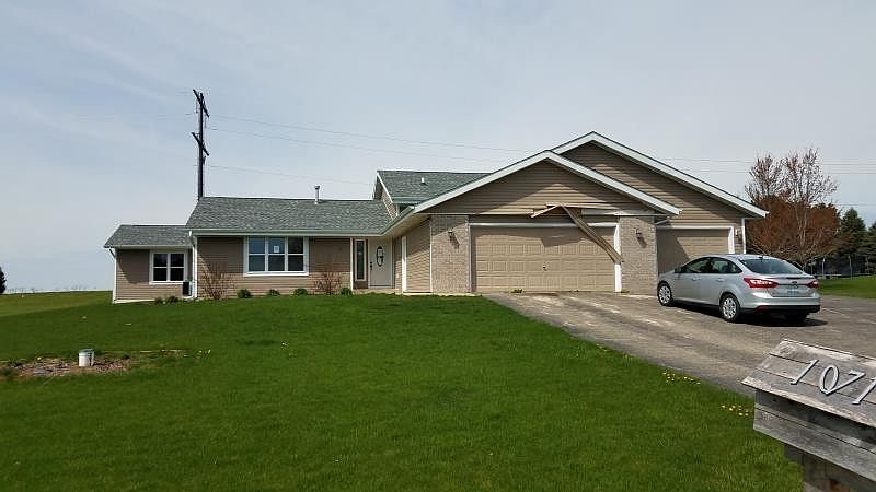 1st image of 1071 Westridge Dr