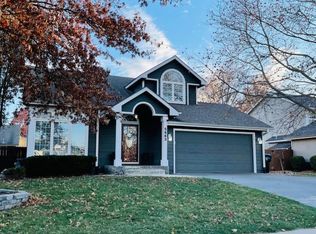 5663 SW 34th Pl, Topeka, KS 66614