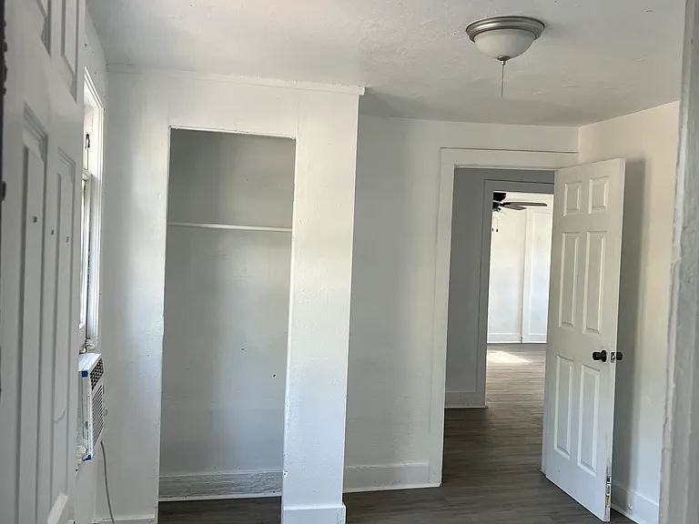 602 Monroe St — Photo 16