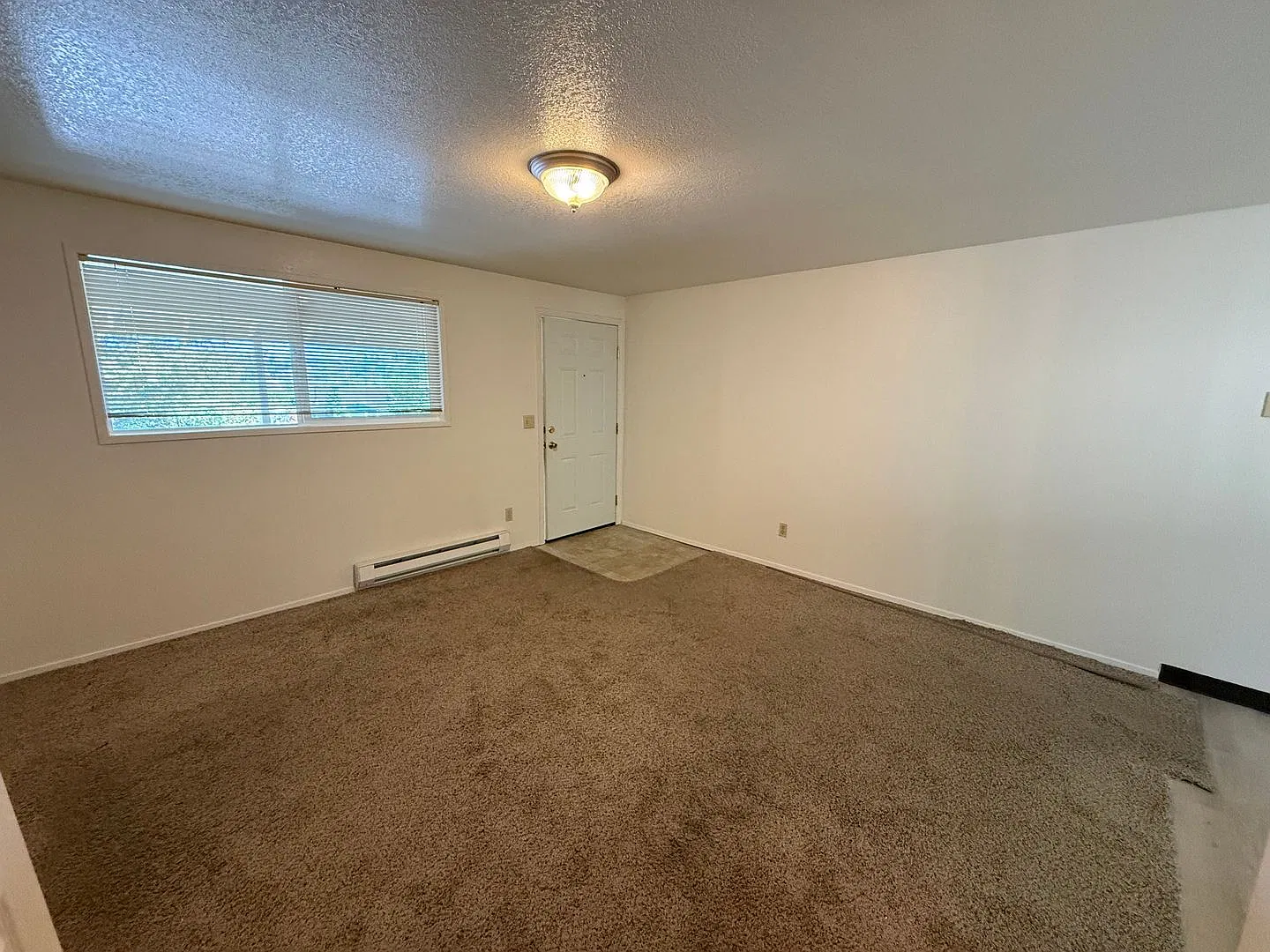 Alderwood Apartments — Photo 4