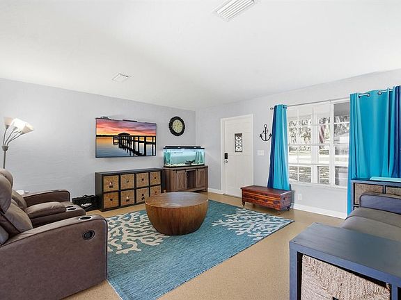 5th image of 2329 Lime Tree Dr