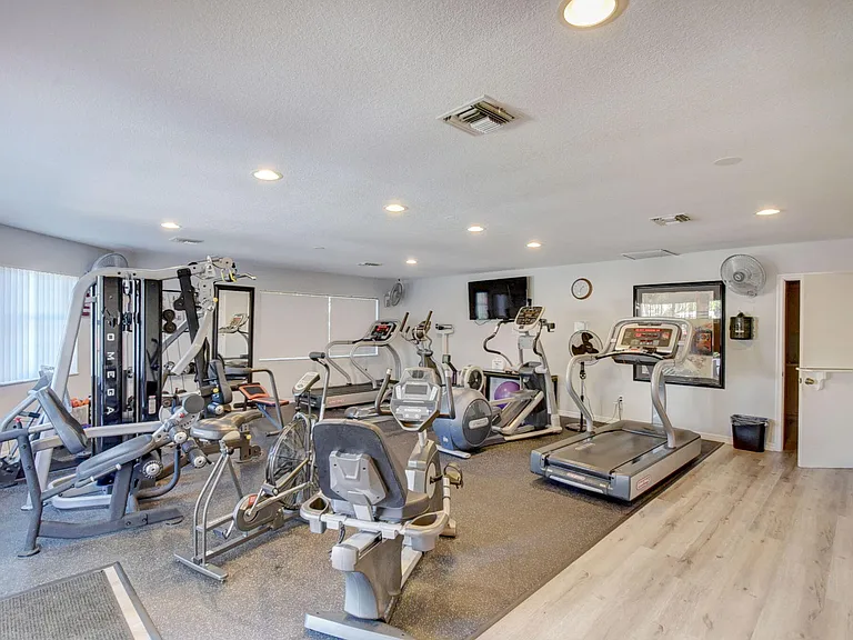 8200 Lakeshore Dr #507 — Photo 50