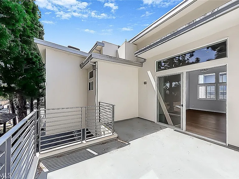 2119 Grant Ave #B — Photo 20