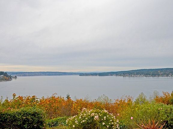 4th image of 1513 56th Avenue Ct NW