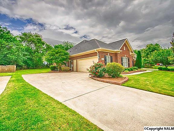 4th image of 126 Pearle Cove Dr