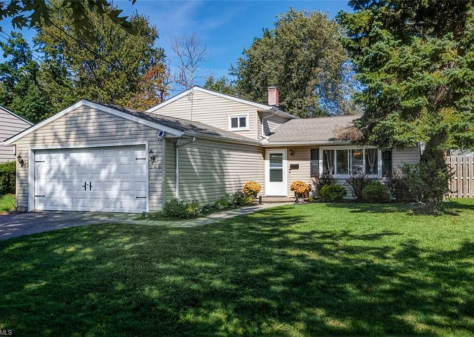 1st image of 565 Southington Blvd