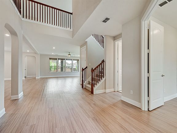 2nd image of 9829 Sharps Rd