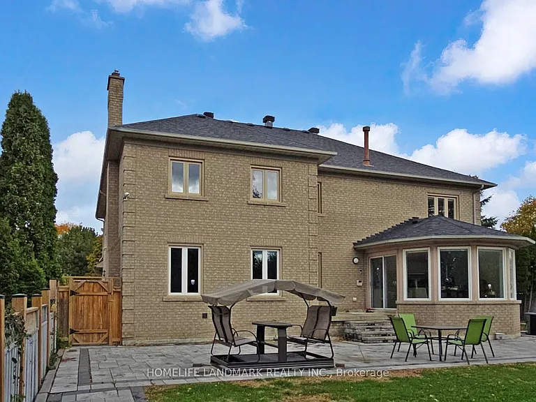 46 Green Ash Cres — Photo 44