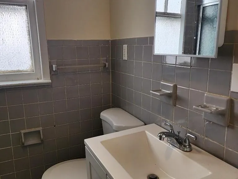 668 Clarkson Ave #1R — Photo 6