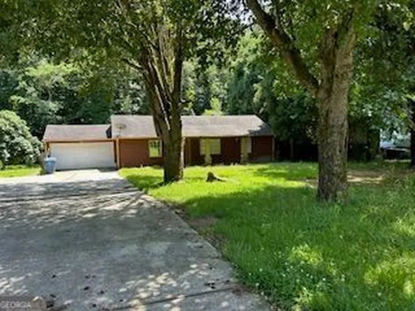 2842 Jordan Forest Trl, Lawrenceville, GA 30044
