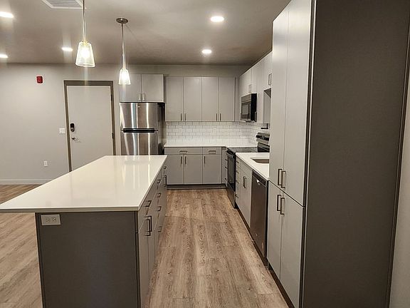 5th image of 254 W 400 S Unit 310