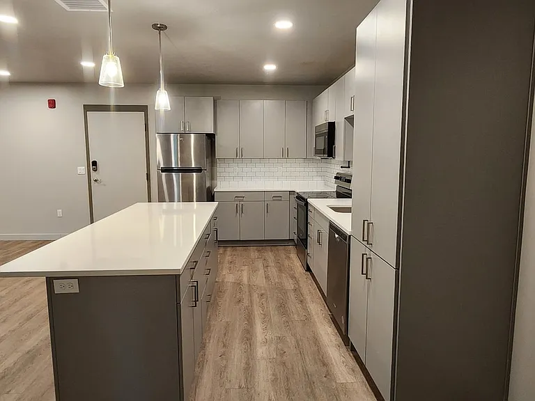 Parkview Lofts — Photo 6