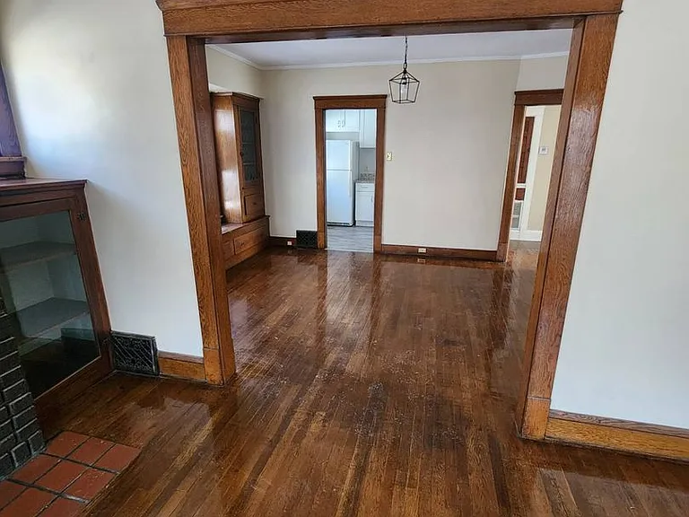 1313 Marlowe Ave — Photo 7