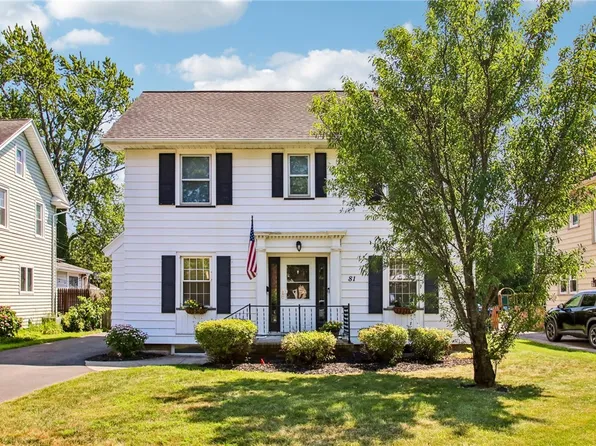 81 Hoover Rd, Rochester, NY 14617