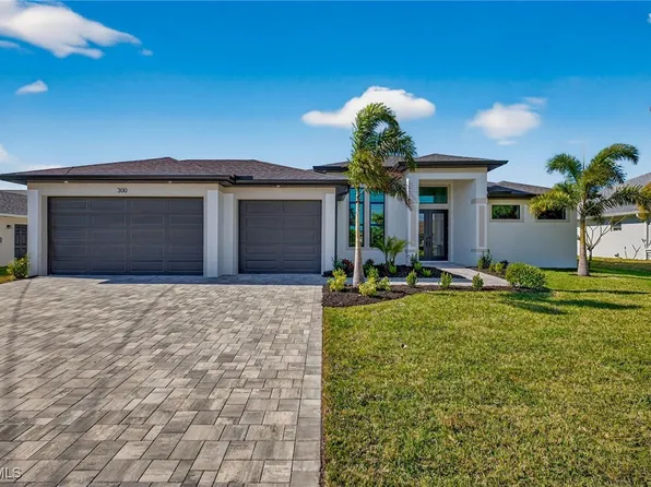 300 SW 13th Ct, Cape Coral, FL 33991