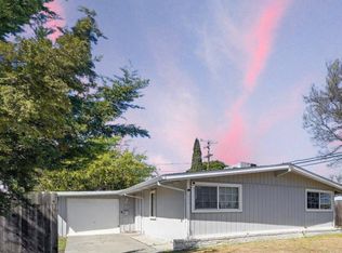 1049 1st St, Fairfield, CA 94533