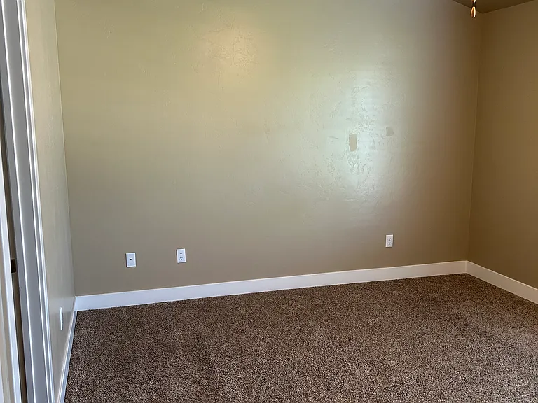 839 Independence Ave — Photo 11