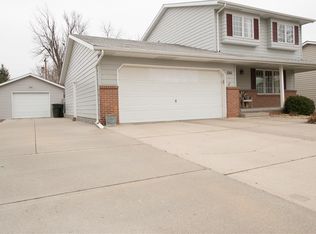 1511 10th Ave, Kearney, NE 68845