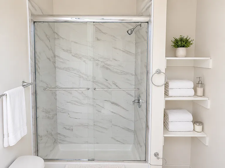 AI Staged Bathroom