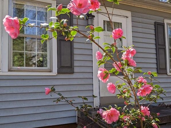 622 S 5th St, Mebane, NC 27302