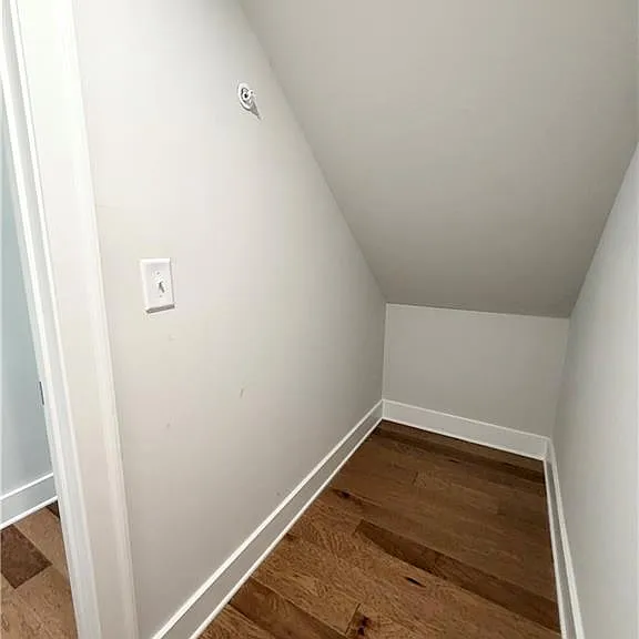 1037 Burnside Pl NW — Photo 39