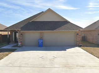 203 NW Granite Ave, Cache, OK 73527