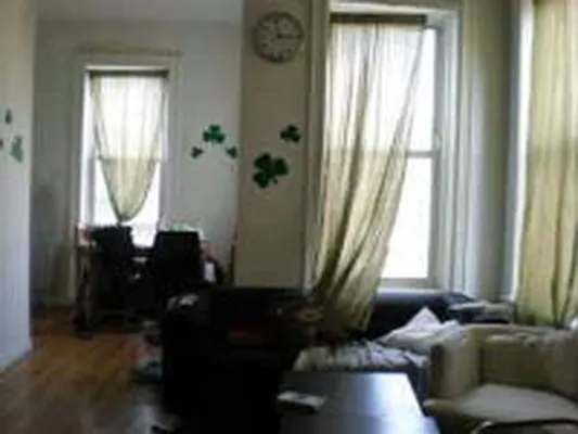 Rented by DSA Realty | media 52