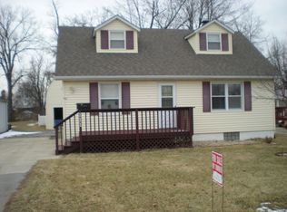 111 Saint Marys St, Bethalto, IL 62010