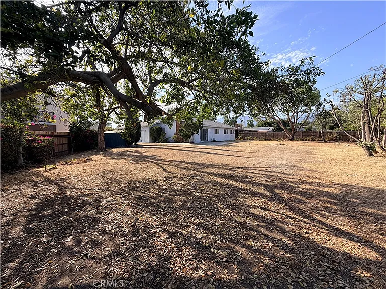 680 N Magnolia Ave — Photo 19