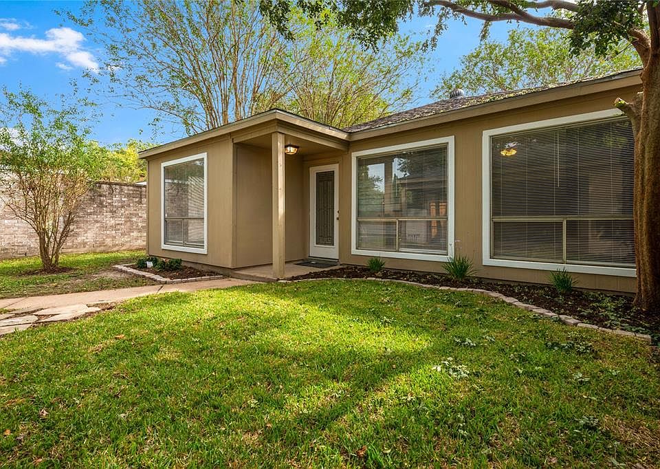 1st image of 10919 Indian Ledge Dr