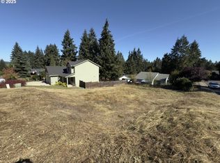 0 10th St, Veneta, OR 97487