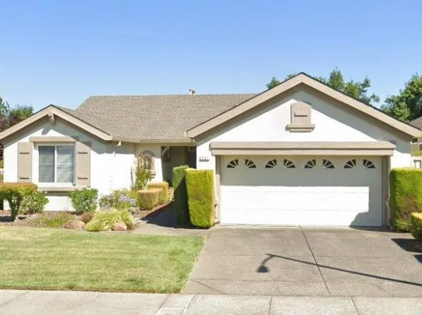 221 Red Mountain Drive, Cloverdale, CA 95425