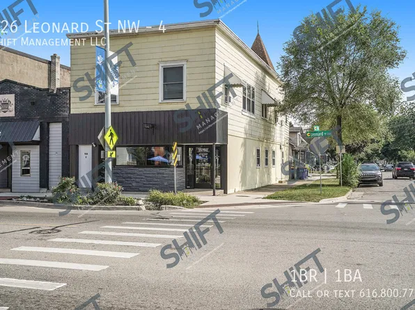 526 Leonard St NW #4, Grand Rapids, MI 49504