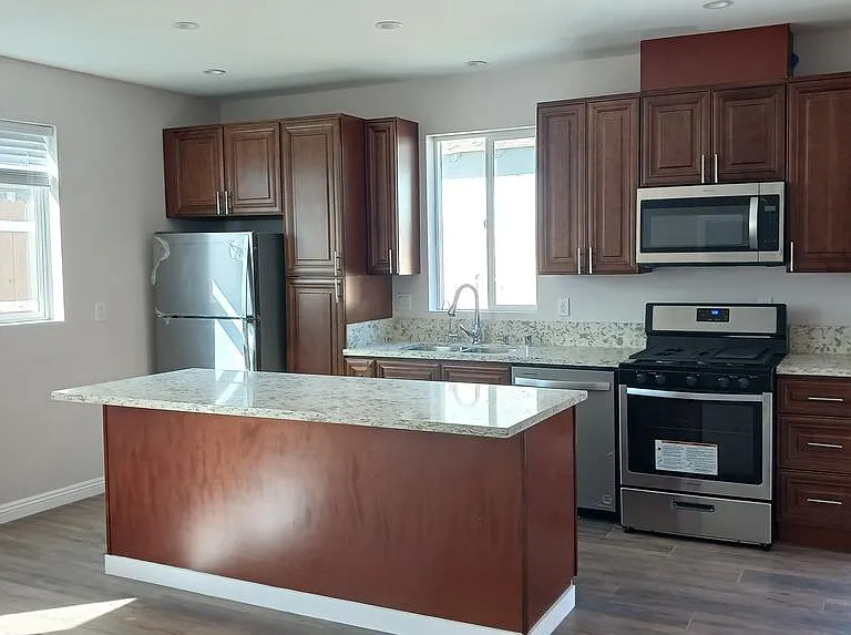 8933 Canby Ave — Photo 3