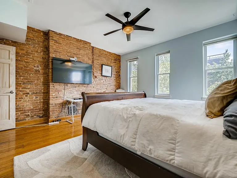 2200 E Baltimore St — Photo 25