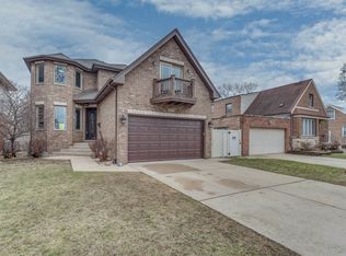 9415 S Lawndale Ave, Evergreen Park, IL