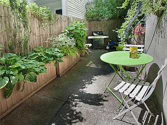 Sold by Avenue Sotheby's International Realty