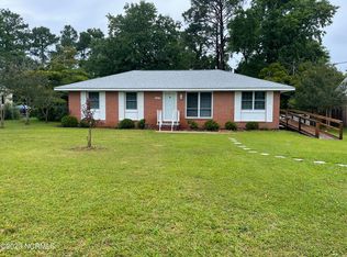 2825 Easy St, Newport, NC 28570