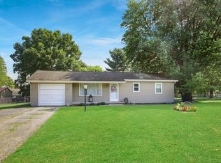 341 Derby Downs Rd, Newark, OH 43055