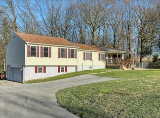 6076 Manheim Rd, Glenville, PA 17329