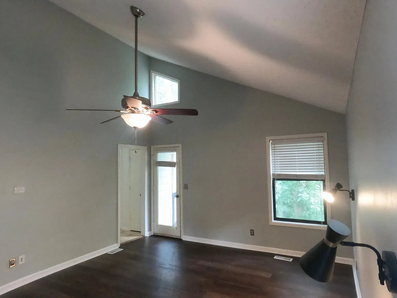 5 bed, 2674 sqft, $3,500 — Photo 1