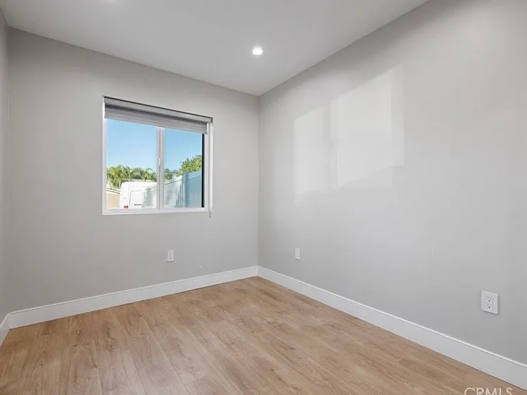 9844-9846 Monogram Ave — Photo 6