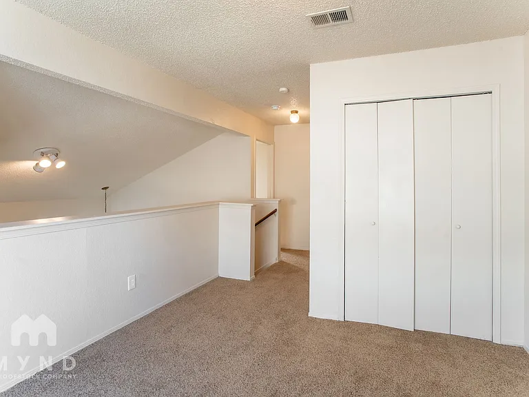 2214 Creekside Ln #D — Photo 12